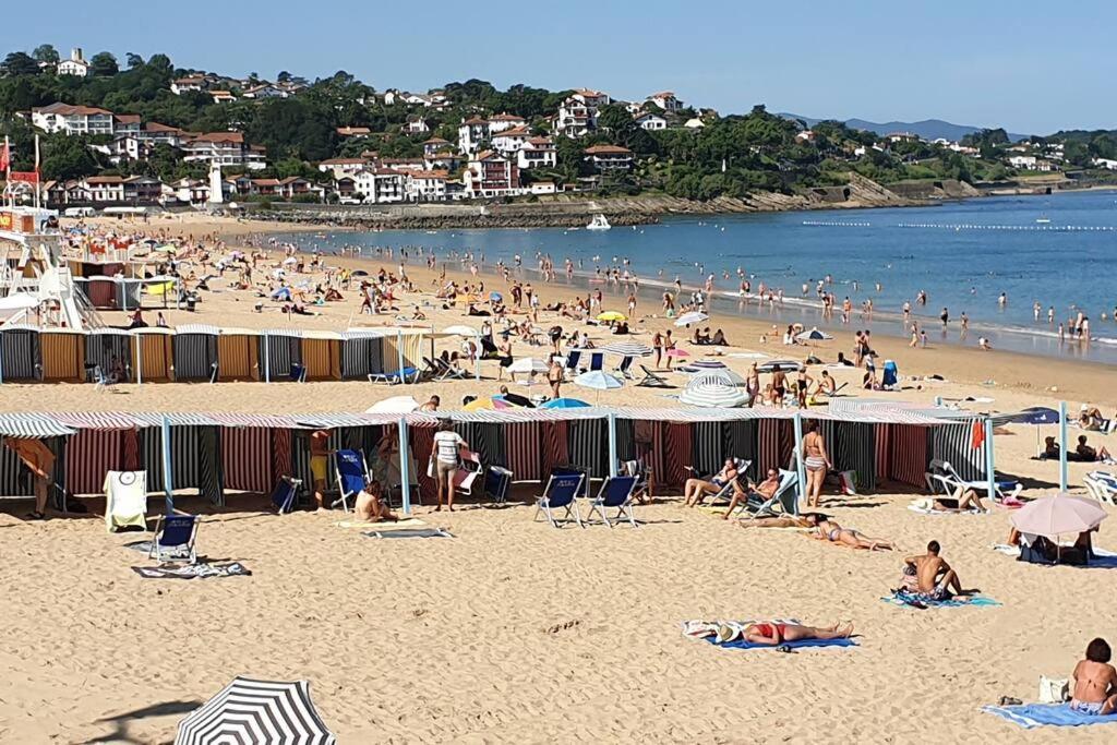 Loft Au Centre Ville, Calme, 200M De La Plage Saint-Jean-de-Luz Exterior photo